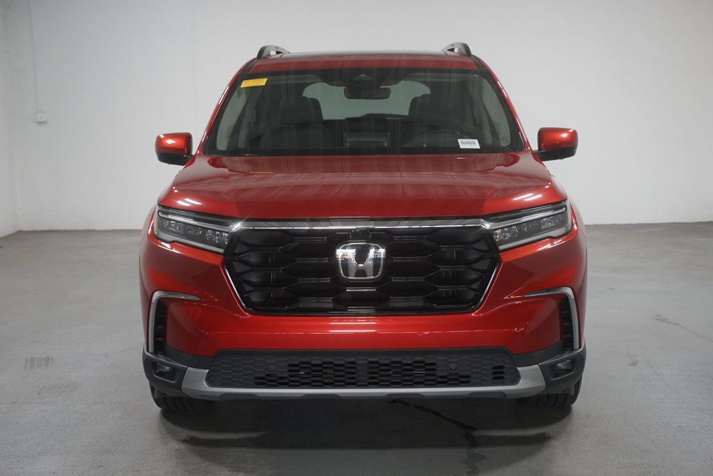 Thumbnail: 2023 Honda Pilot - 2