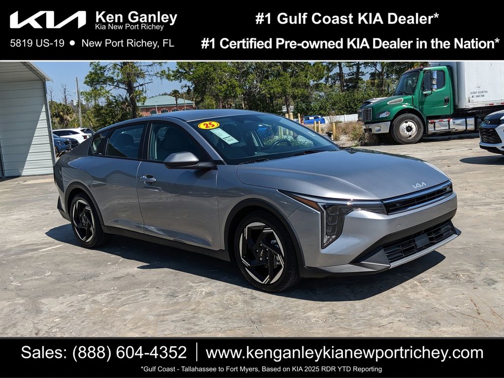 2025 Kia K4 EX FWD