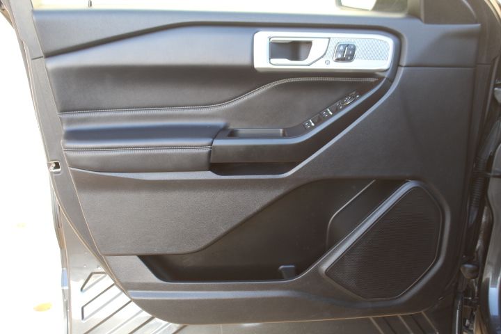 Used Car 2020 Ford Explorer  Limited For Sale Under $25,000 In Georgetown, Texas