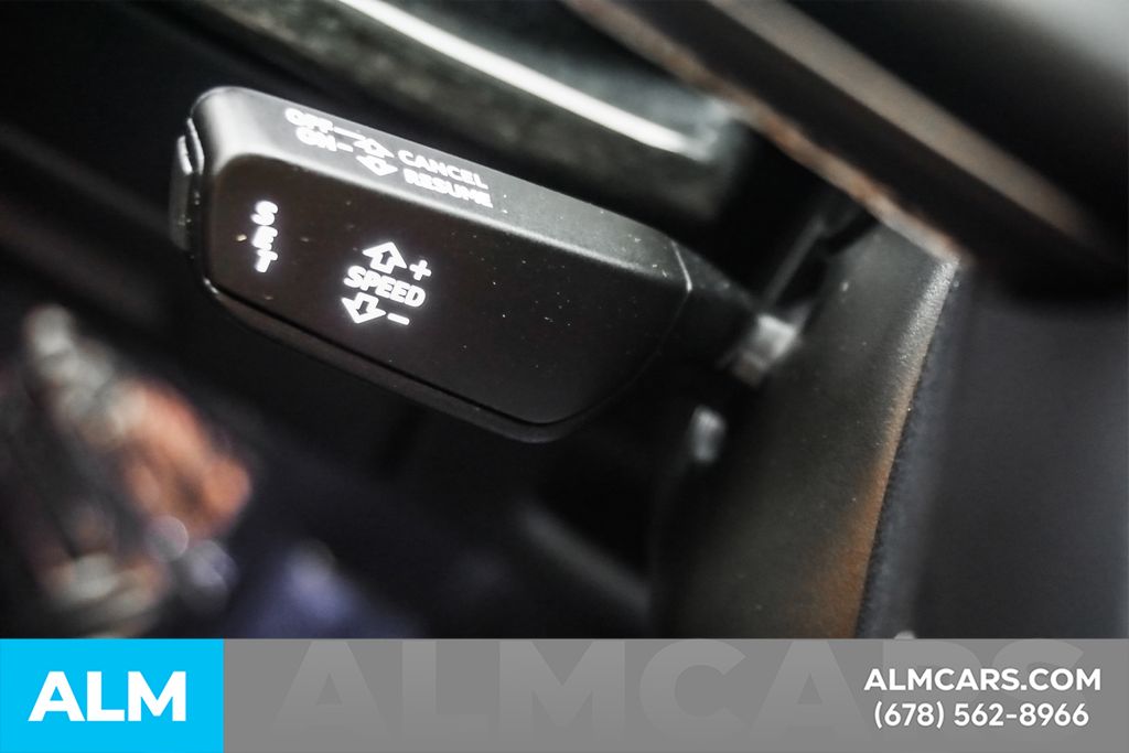 Used 2021  Audi 55 Premium Plus image 32