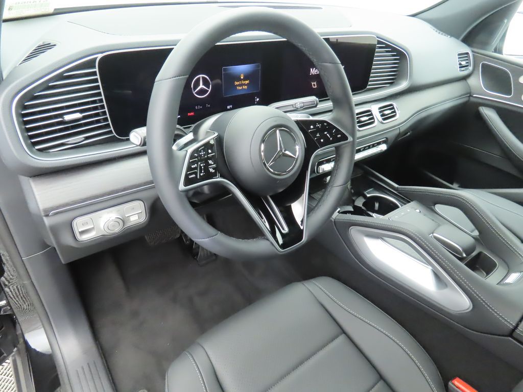 Thumbnail: 2026 Mercedes-Benz GLE - 9