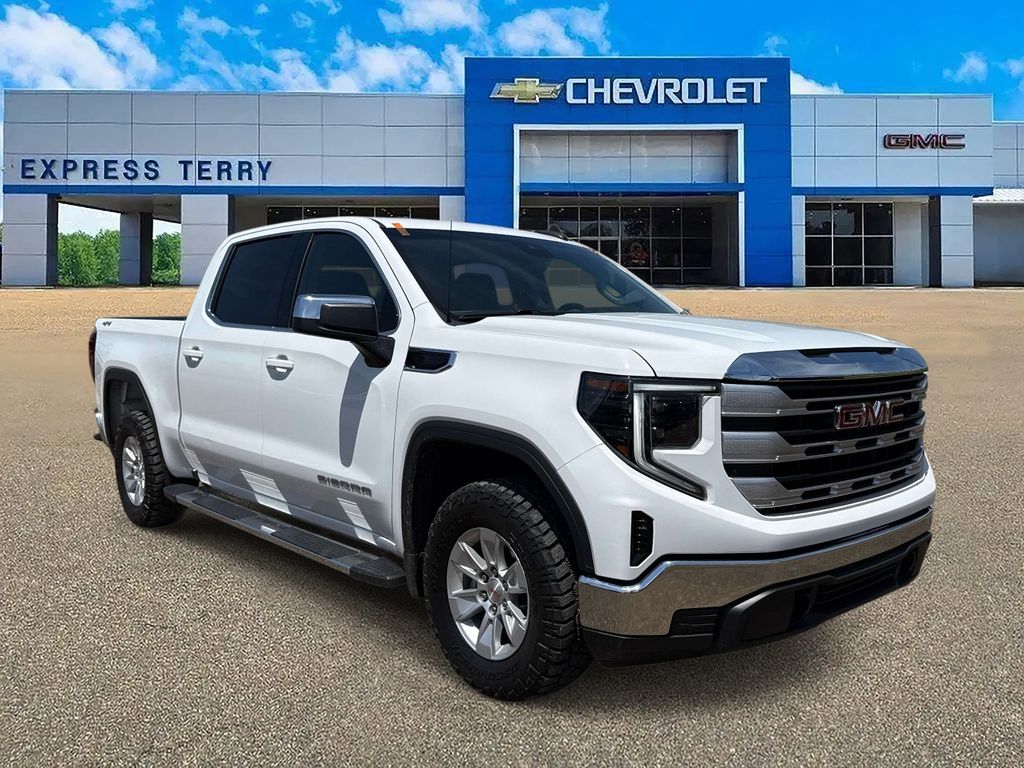 2024 GMC Sierra 1500 SLE Crew Cab 4WD