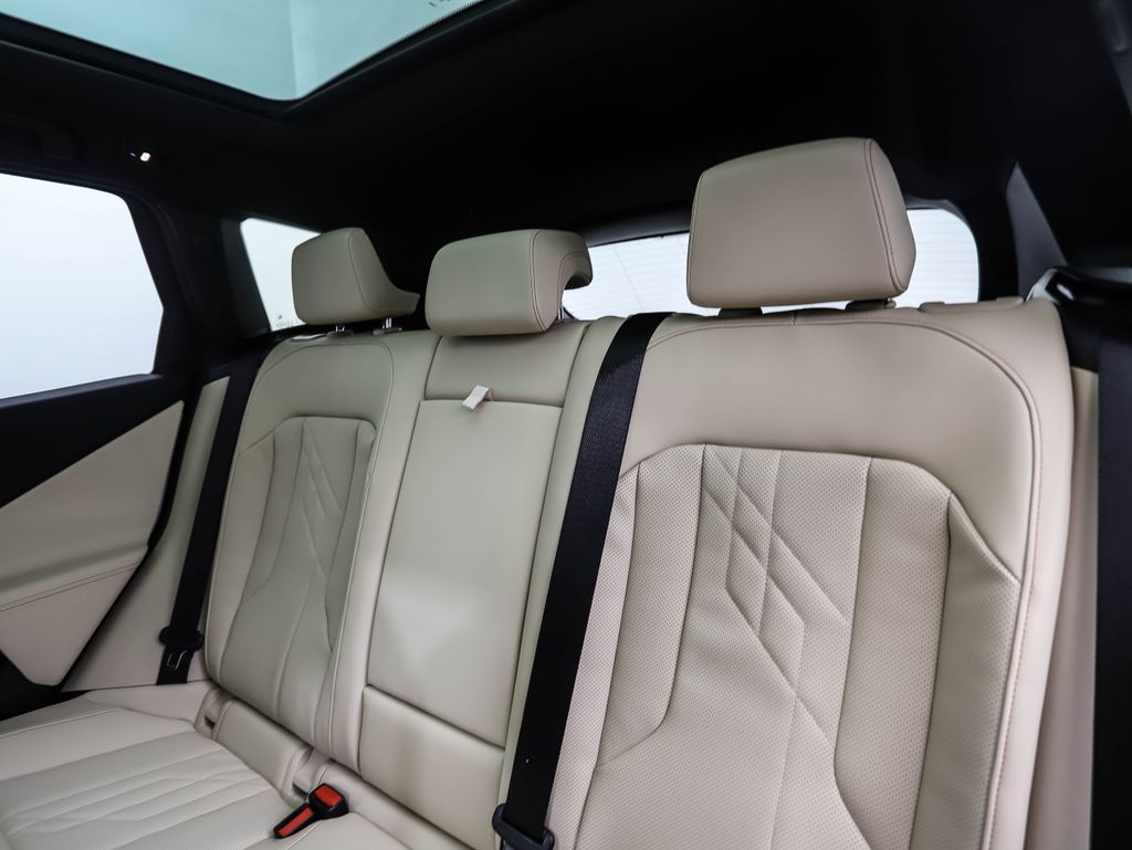 2025 BMW X3 3.0i 21