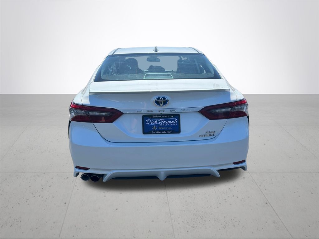 2023 Toyota Camry Hybrid XSE