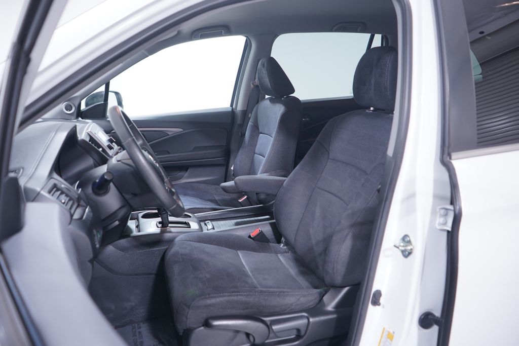 Thumbnail: 2020 Honda Pilot - 7