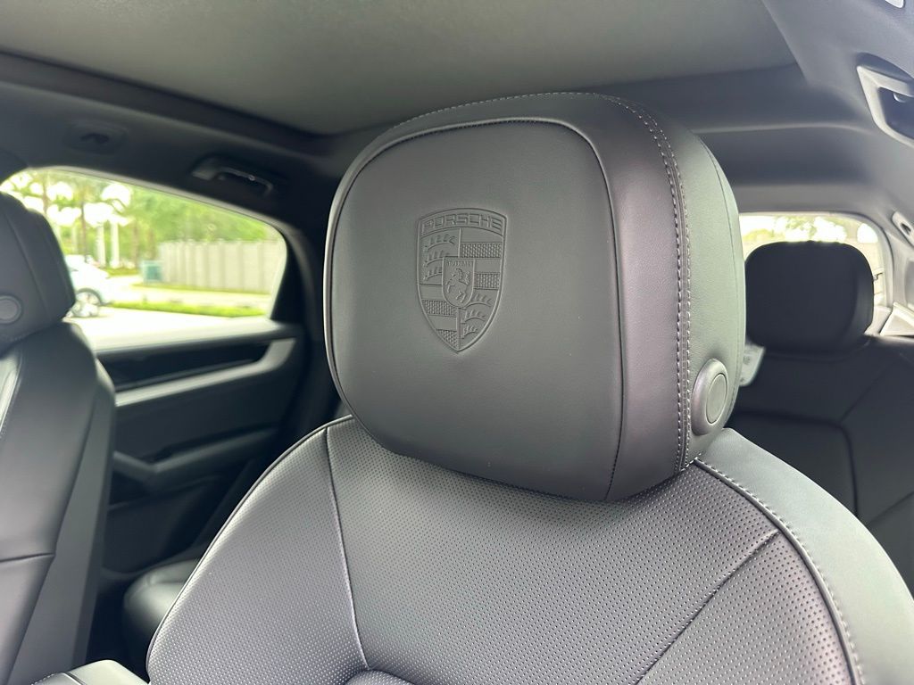 Thumbnail: 2026 Porsche  - 24