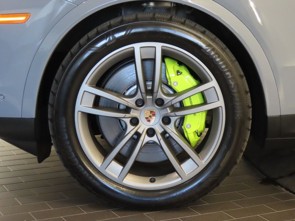 Thumbnail: 2025 Porsche Cayenne - 11