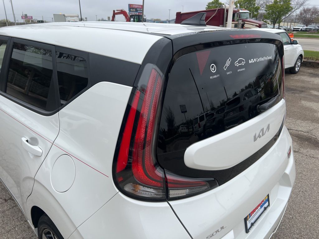 2023 Kia Soul GT-Line photo
