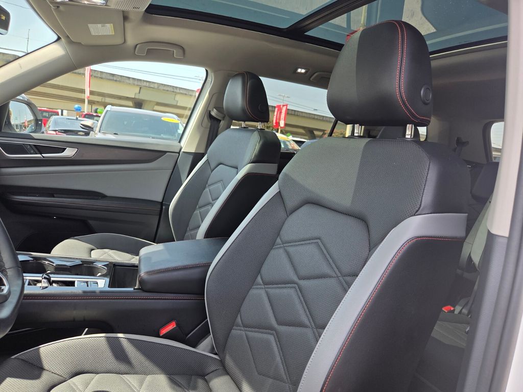 Used 2024 Volkswagen Atlas SUV