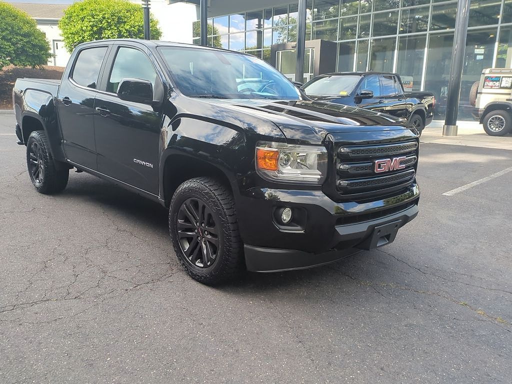 Onyx Black 2018 GMC Canyon SLE Crew Cab 4WD Pickup Truck Four-Wheel Drive 8-Speed Automatic
