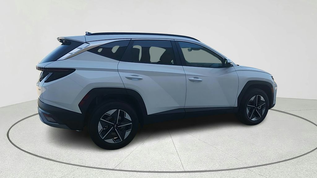 2025 Hyundai Tucson Hybrid