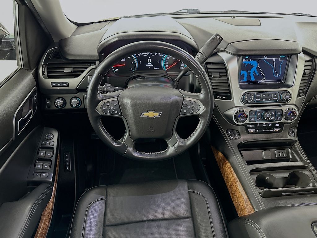 2019 Chevrolet Suburban Premier 23