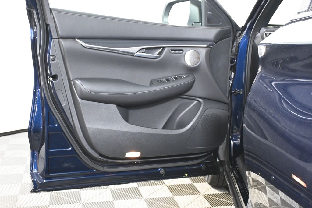2025 INFINITI QX50 Sport 25