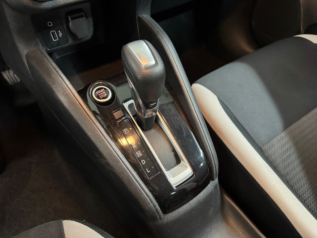 2021 Nissan Versa 1.6 SV