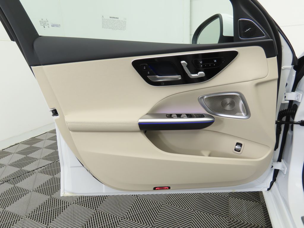Thumbnail: 2025 Mercedes-Benz C-Class - 26