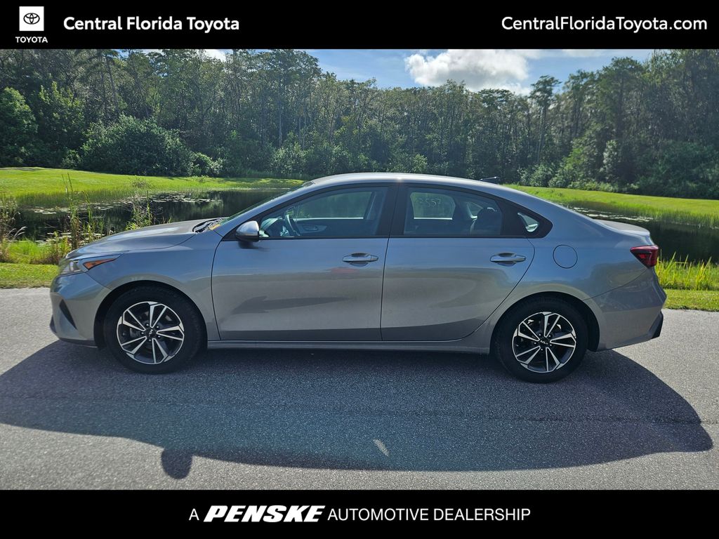 Thumbnail: 2023 Kia Forte - 1