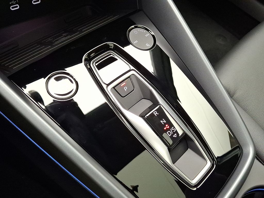 Thumbnail: 2026 Audi A3 - 10