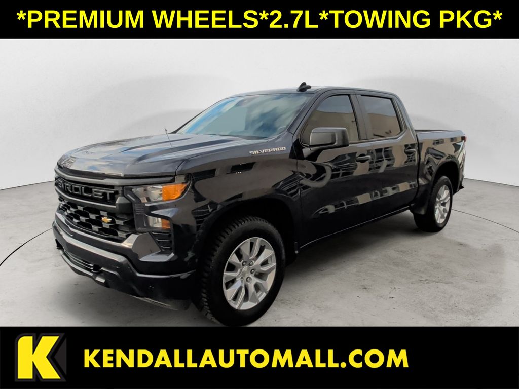 Pre-Owned 2023 Chevrolet Silverado 1500 Custom RWD 4D Crew Cab