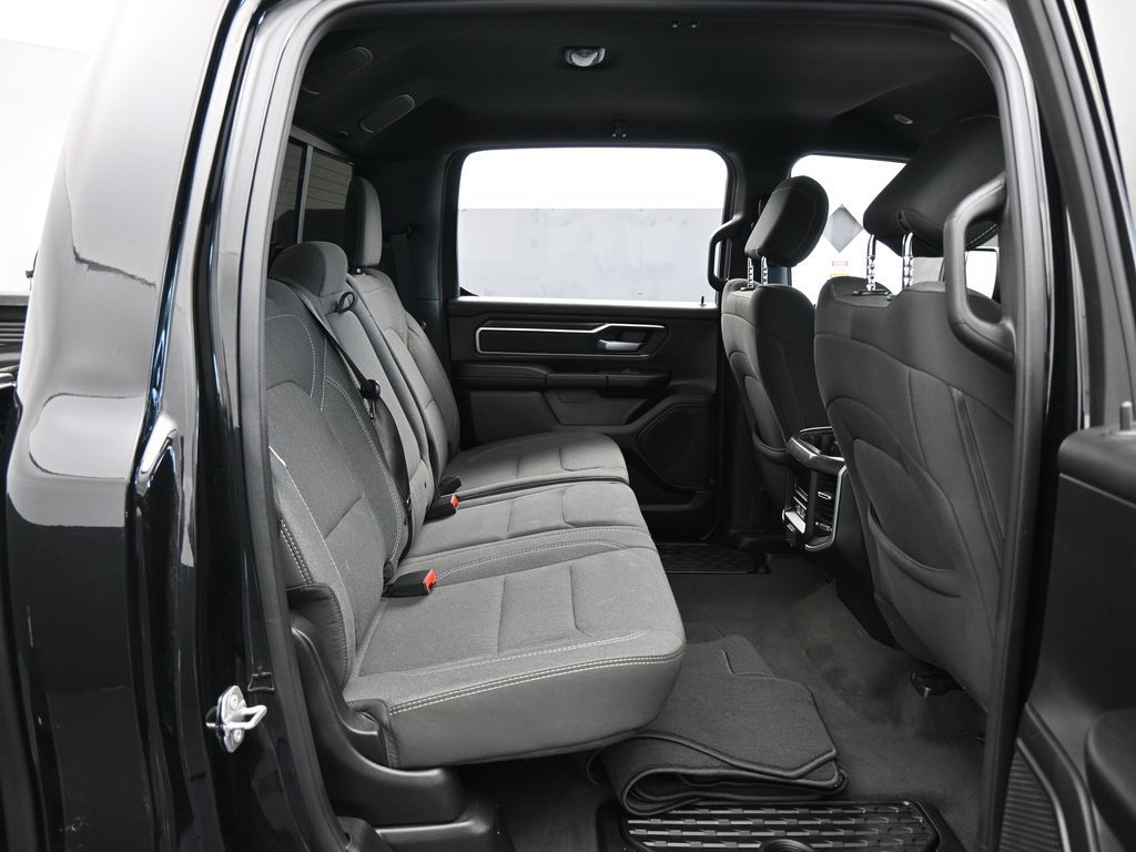 Used 2021 Diamond Black Crystal Pearlcoat Ram Big Horn/Lone Star image 35