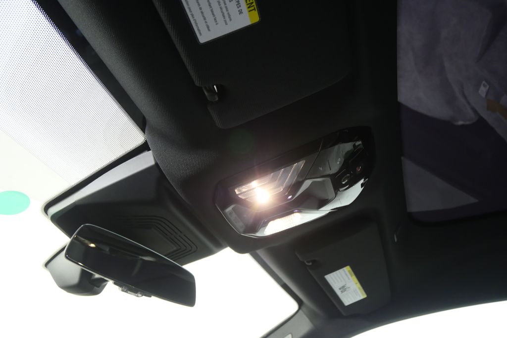 Thumbnail: 2026 BMW iX - 20