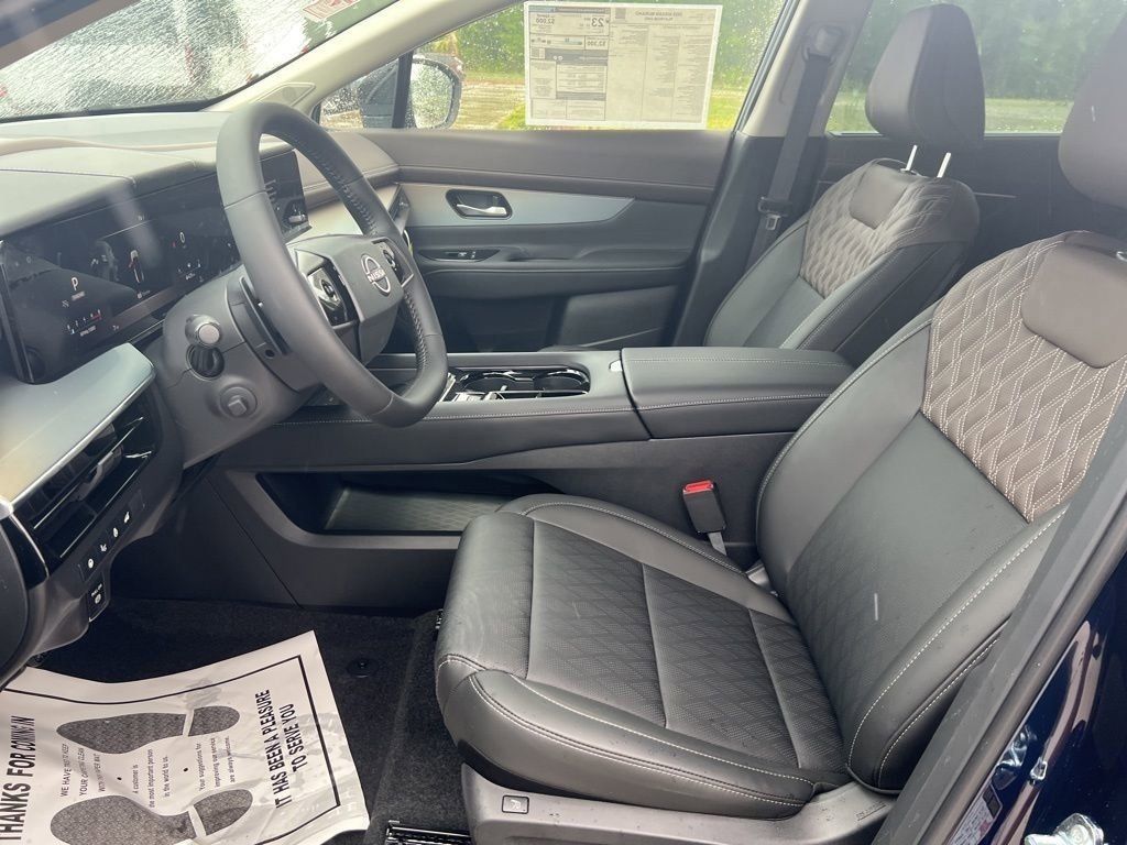 2025 Deep Ocean Blue Pearl/Super Black Nissan Murano Platinum AWD SUV