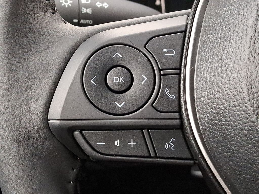 Thumbnail: 2026 Toyota Corolla Cross - 21