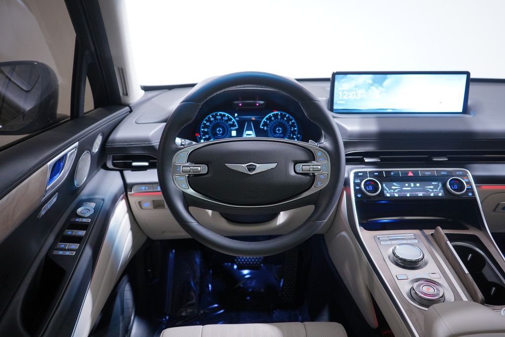 Thumbnail: 2023 Genesis GV80 - 11
