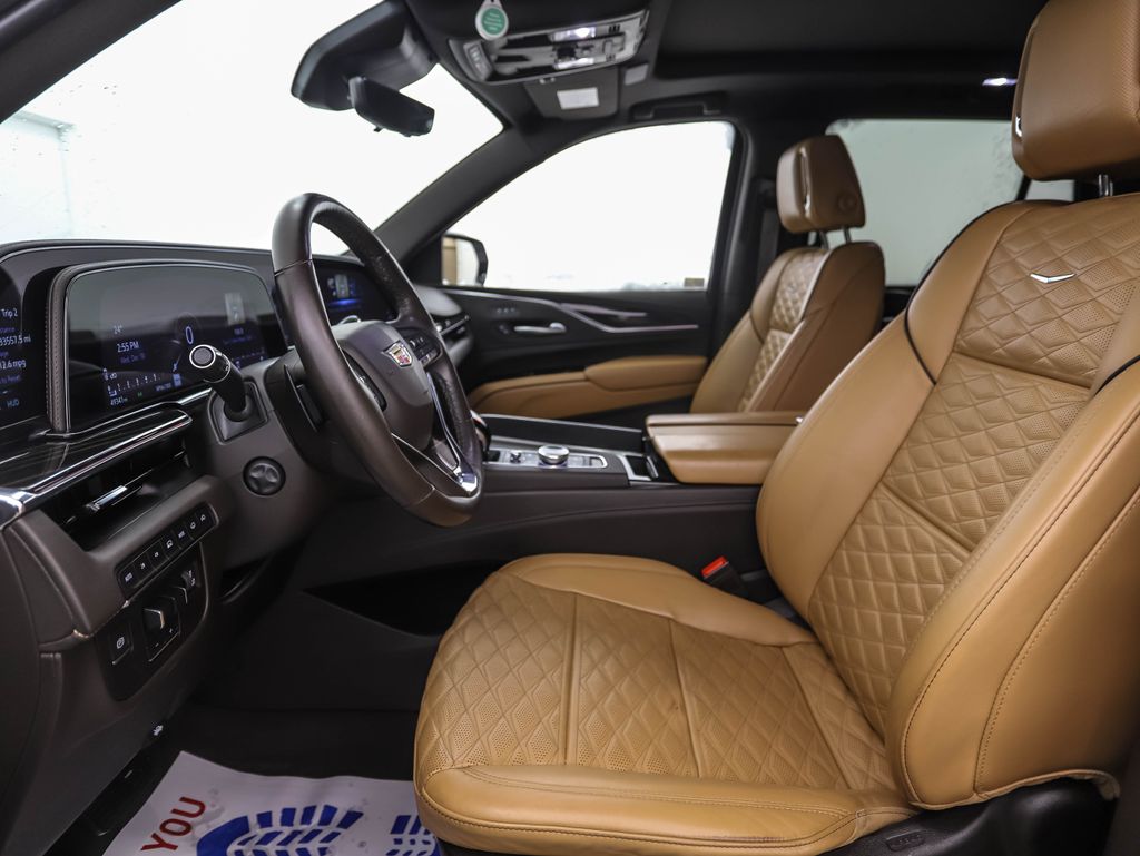 Thumbnail: 2023 Cadillac Escalade - 10