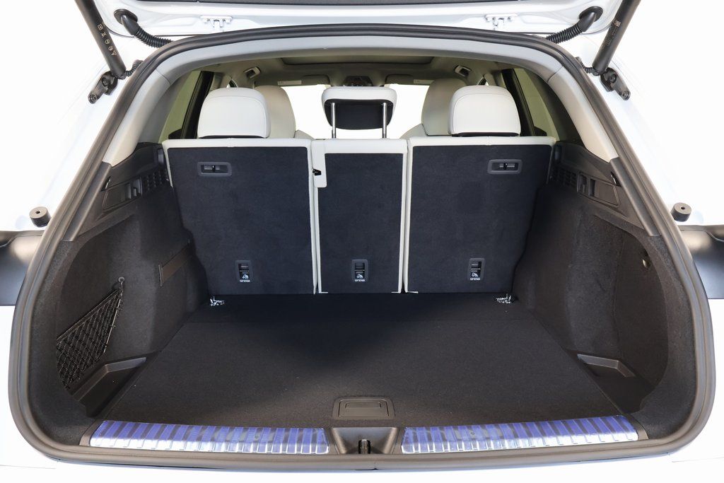 Thumbnail: 2026 Audi Q5 - 8