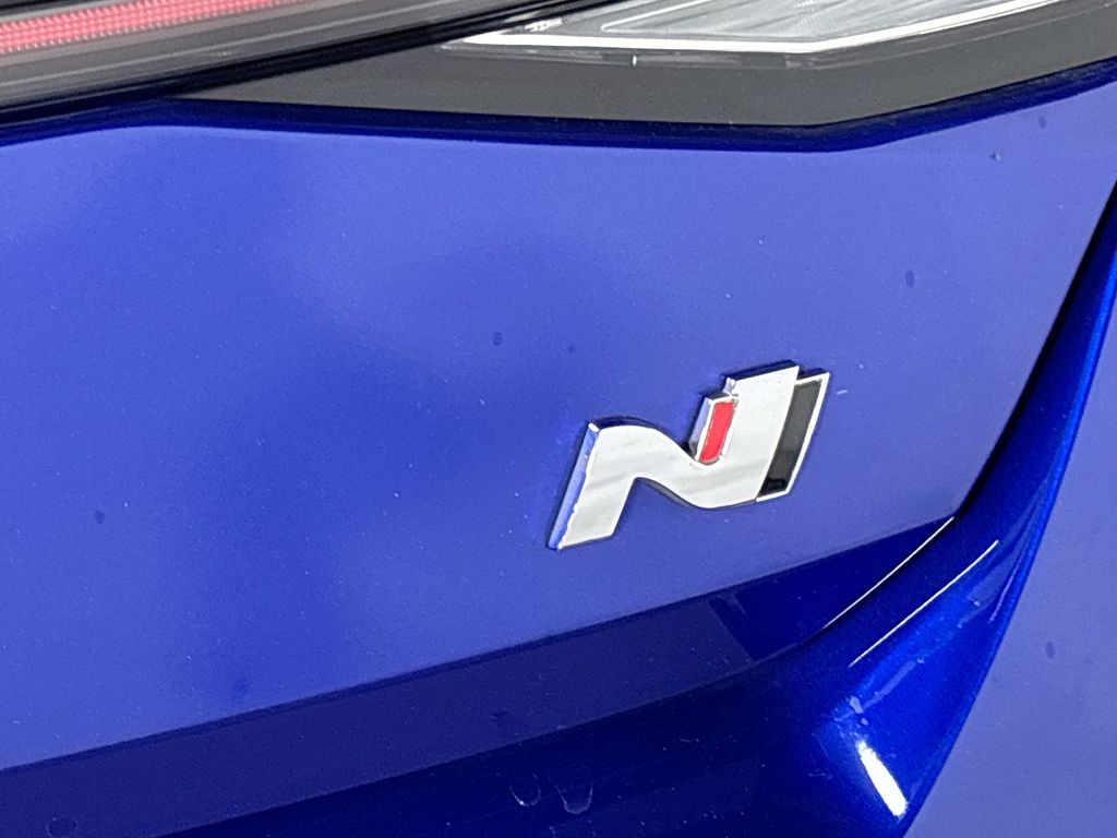 2022 Hyundai Elantra N Base