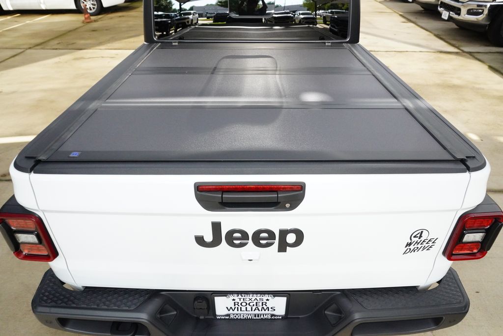 Used Car 2025 Jeep Gladiator  Willys For Sale Under $50,000 In Weatherford, Texas