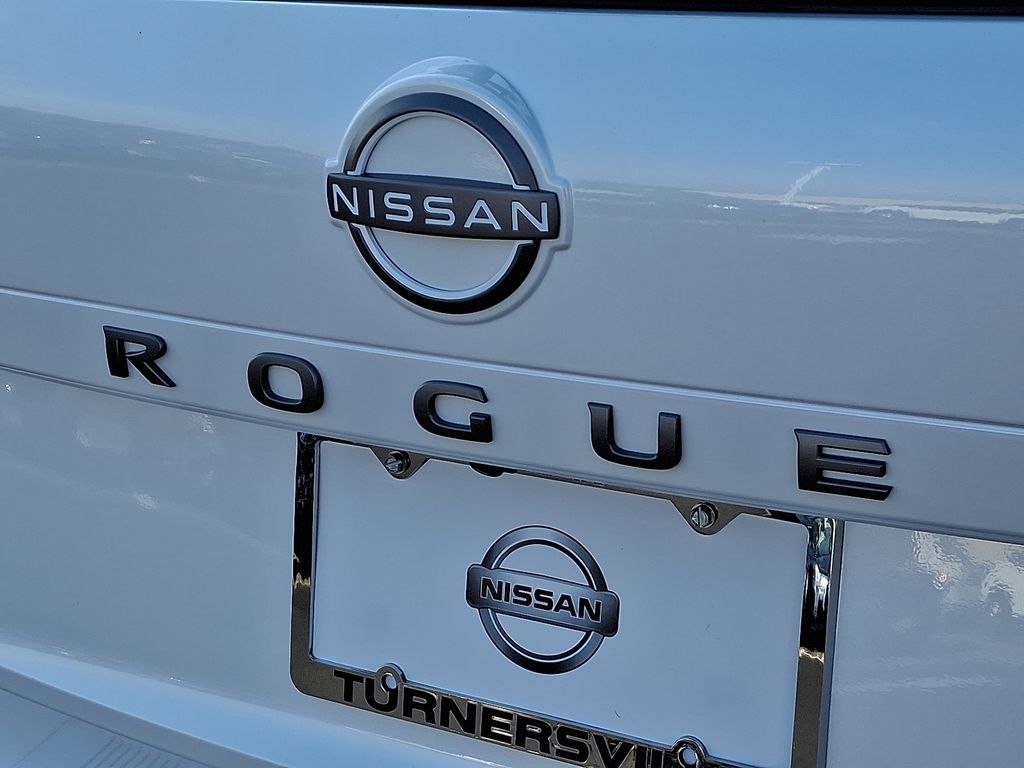 Thumbnail: 2026 Nissan Rogue - 11