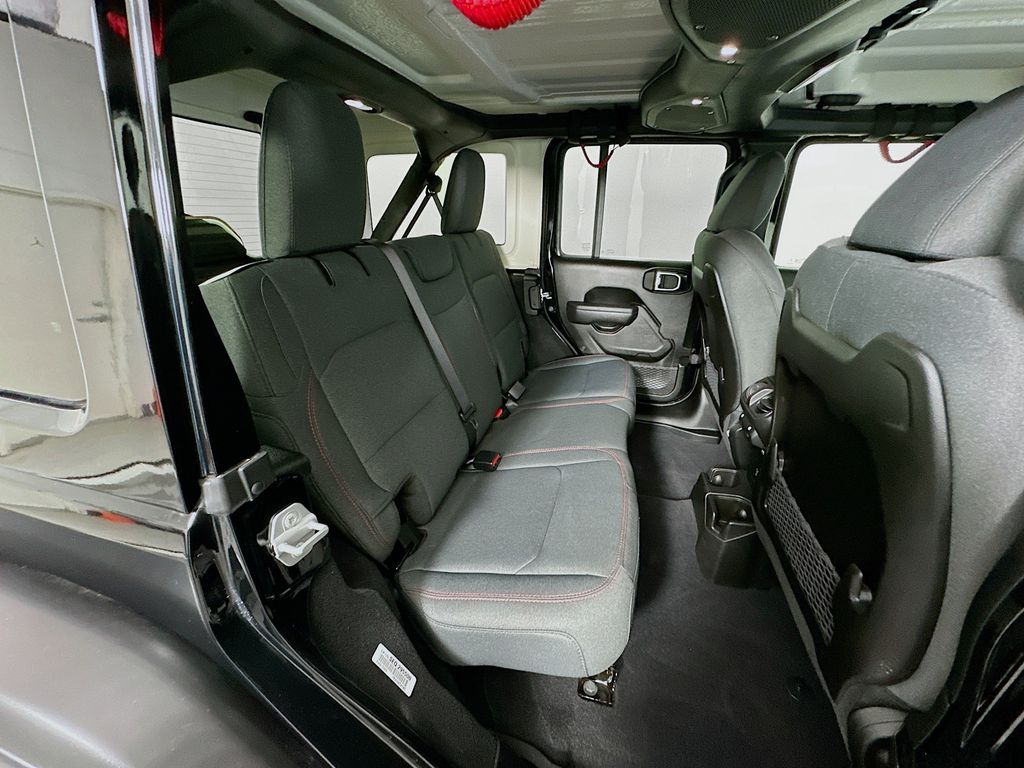 Thumbnail: 2025 Jeep Wrangler - 26