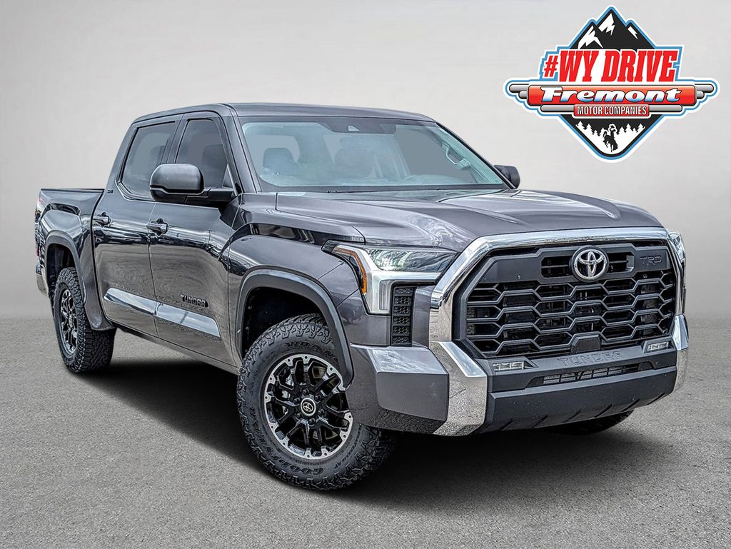2023 Toyota Tundra SR5 CrewMax Cab 4WD