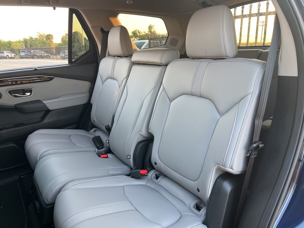 Thumbnail: 2025 Honda Pilot - 14