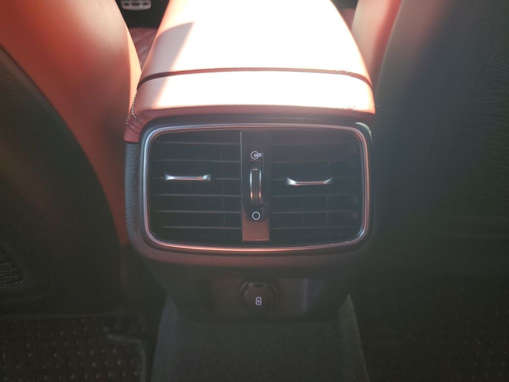 Used Car 2022 Genesis G70  3.3t Launch Edition For Sale Under $35,000 In Austin, Texas