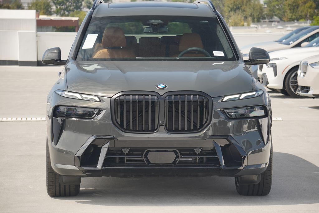 Thumbnail: 2026 BMW X7 - 2