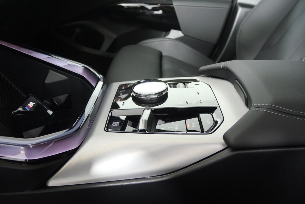 Thumbnail: 2026 BMW X3 - 21