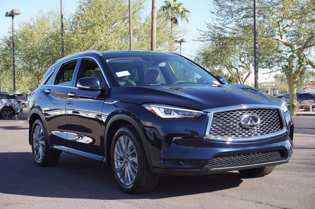 2025 INFINITI QX50 LUXE 4