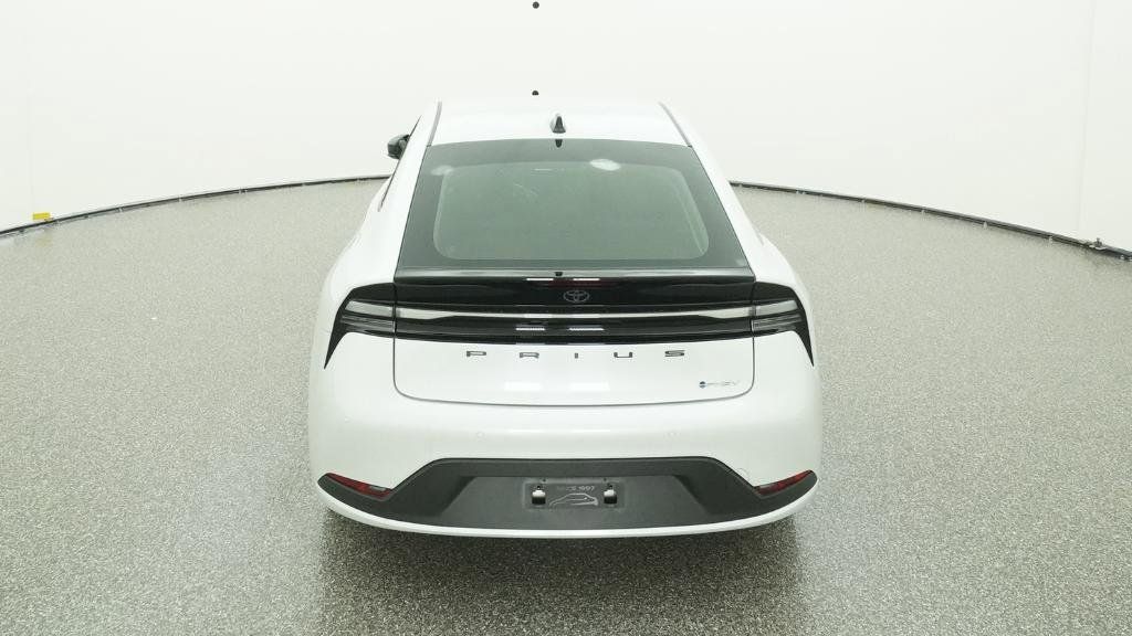 Thumbnail: 2026 Toyota Prius - 9