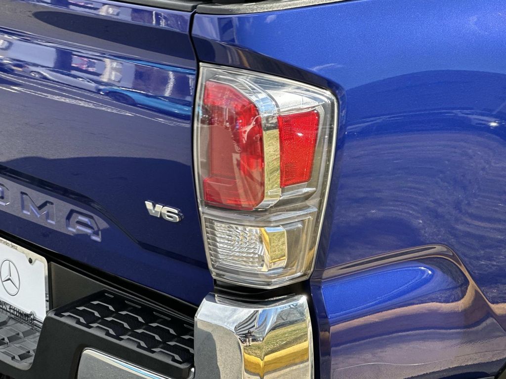 Thumbnail: 2023 Toyota Tacoma - 10