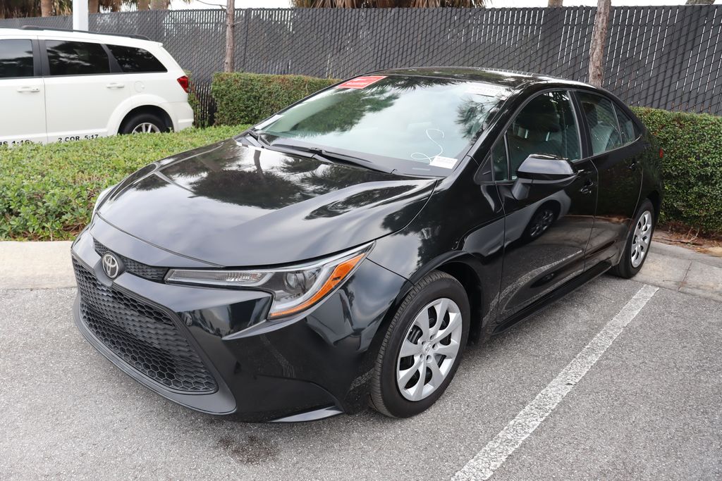 2022 Toyota Corolla LE -
                West Palm Beach, FL