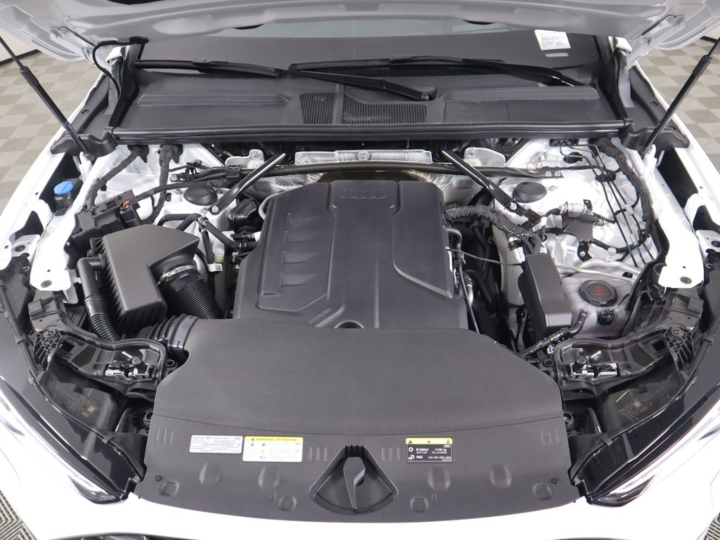 Thumbnail: 2025 Audi Q5 - 31