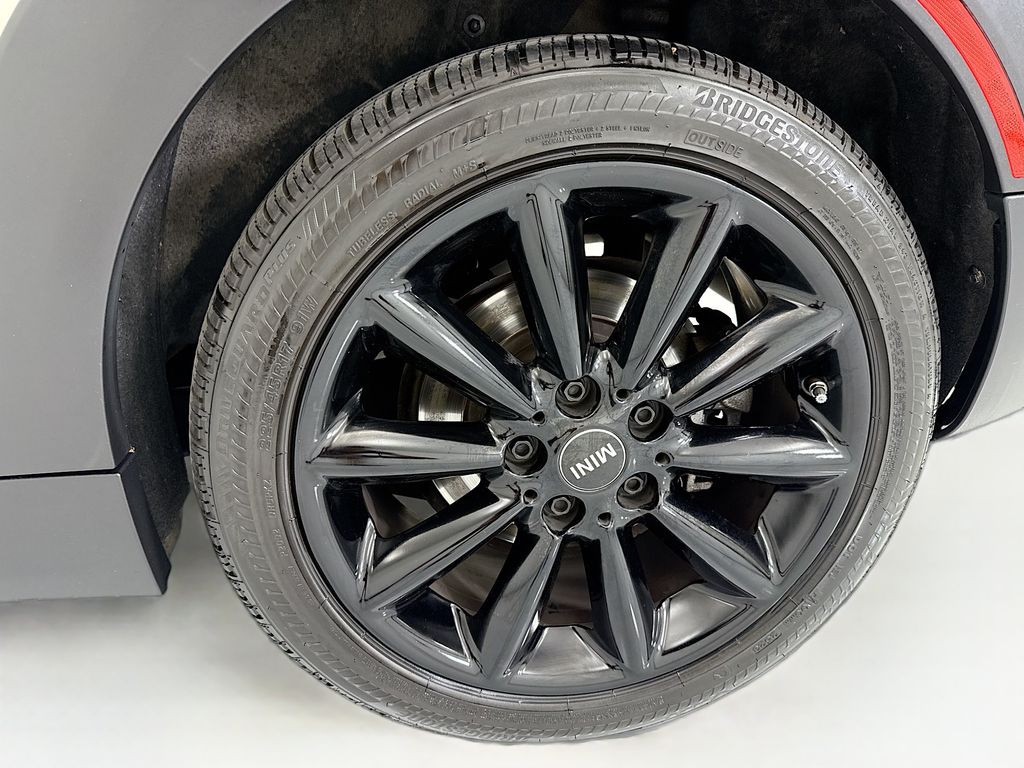 Thumbnail: 2019 MINI Cooper Clubman - 29