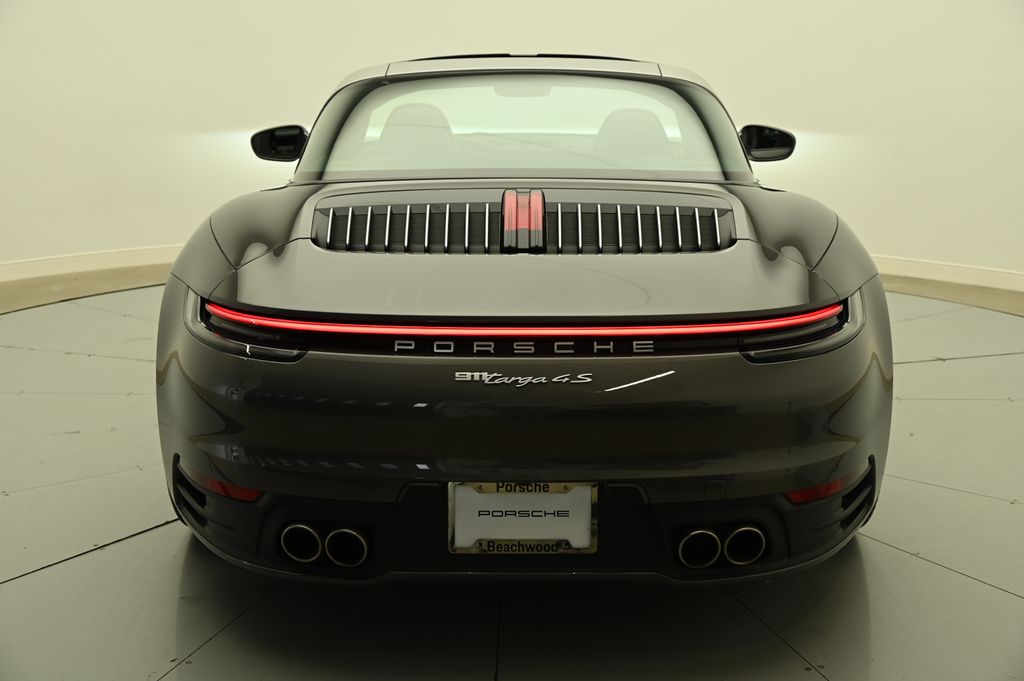 2022 Porsche 911 Targa 4S 25