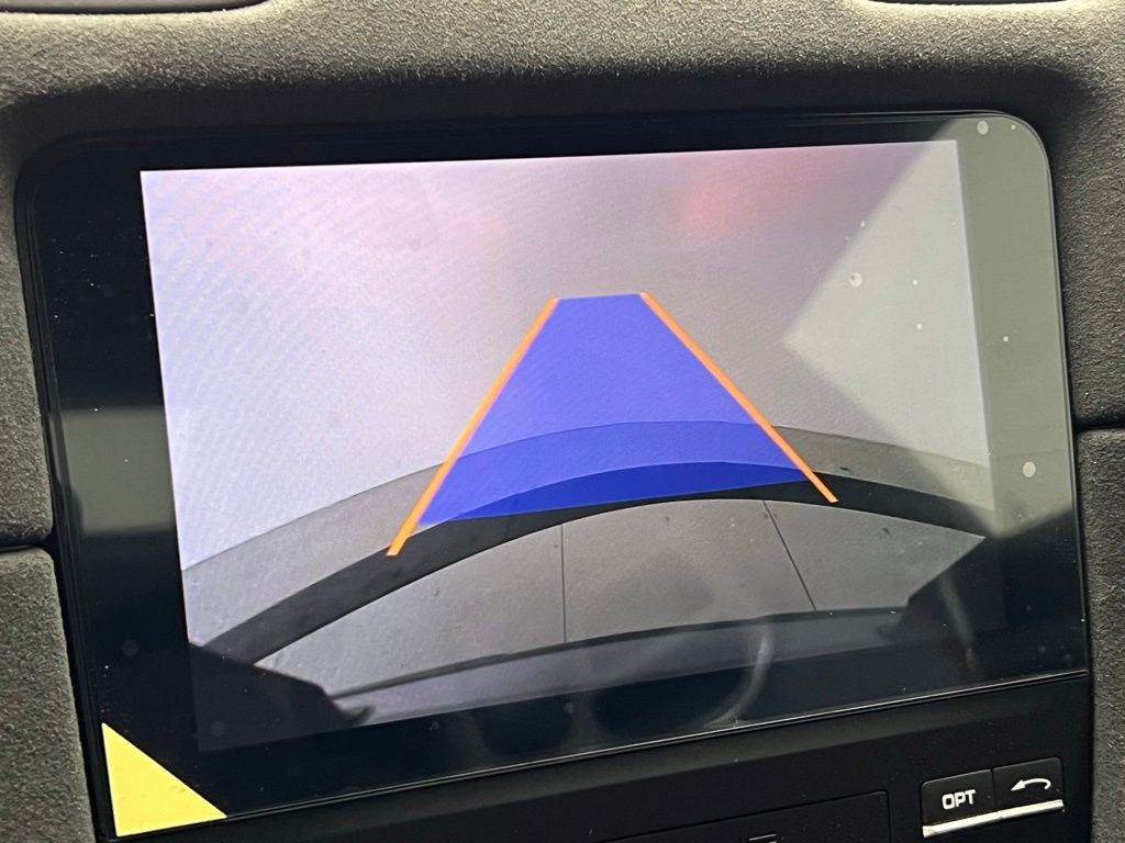 Thumbnail: 2025 Porsche  - 16