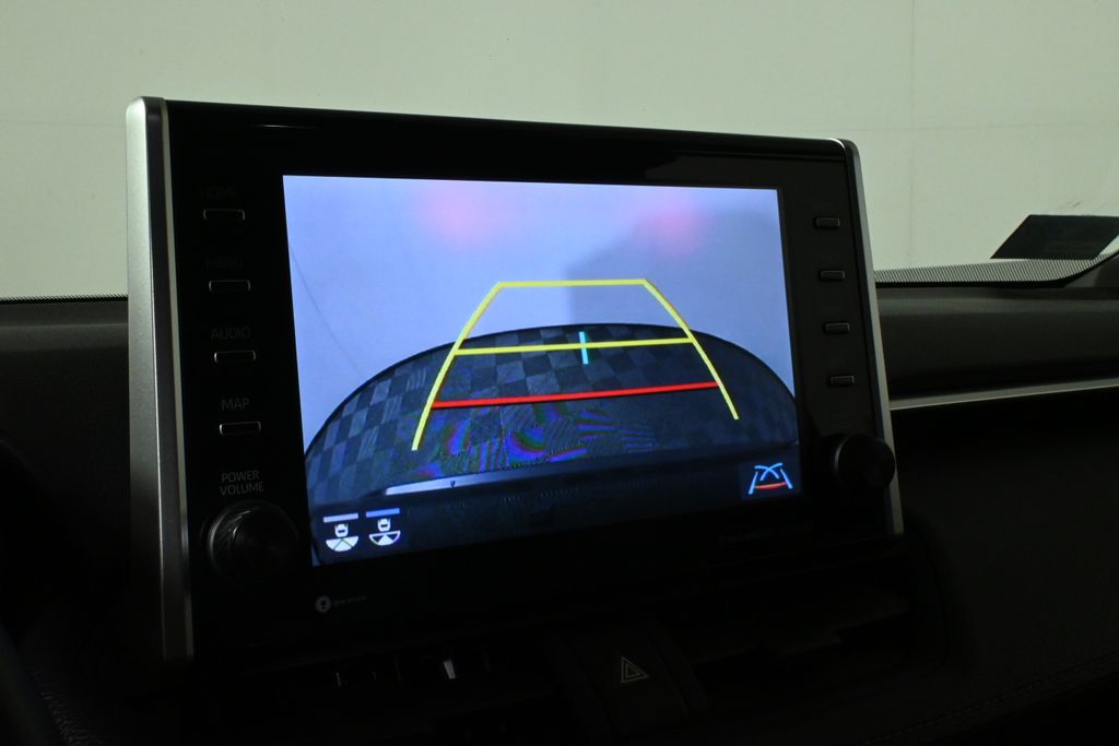Thumbnail: 2022 Toyota RAV4 - 26