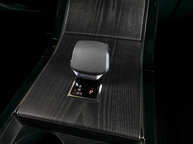 Certified Used 2025 Gray Land Rover Dynamic SE image 13