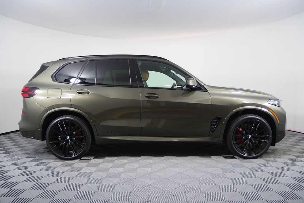 Thumbnail: 2026 BMW X5 - 2