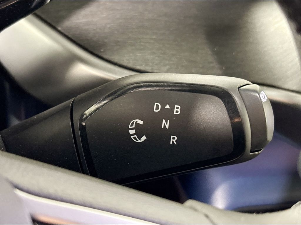 2025 Volkswagen ID. Buzz Pro S Plus